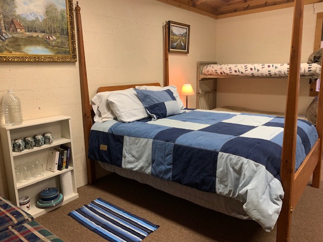 interior oregon cabin