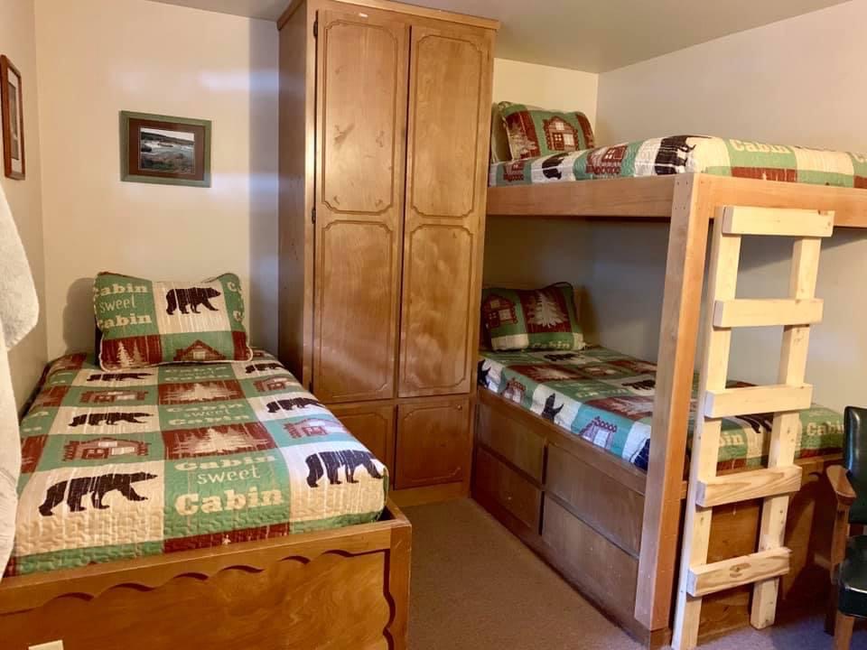 Bearly Here room 2
