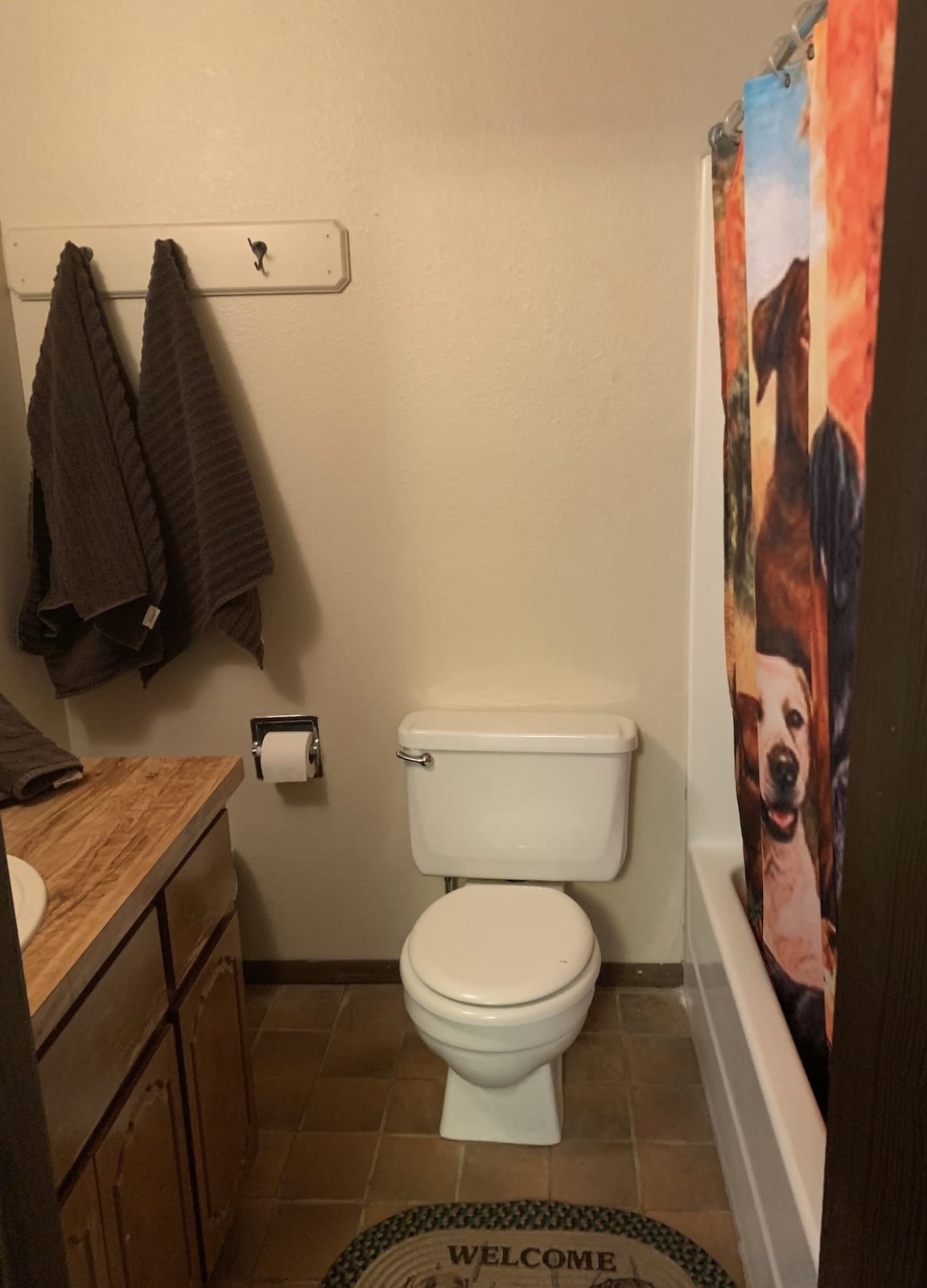 Labadore bathroom